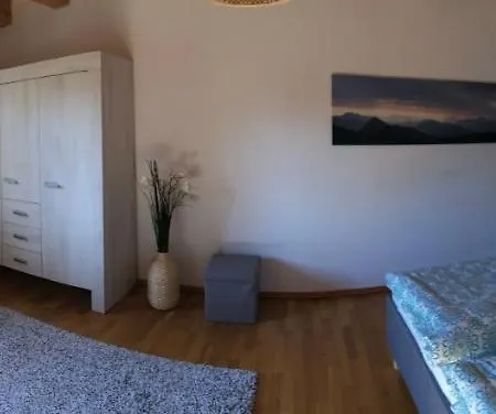 Zur Weberei